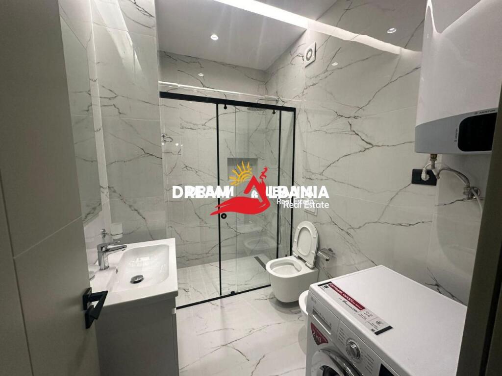 Appartamento 2+1+2 in vendita in via Kosovareve a Tirana (ID 41212145)