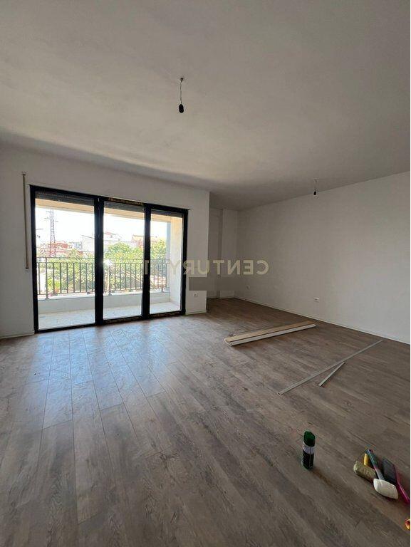 BULEVARDI I RI, SHESIM APARTAMENT 1+1