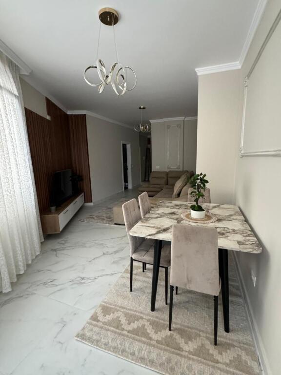 Appartamento 2+1 in affitto – Spiaggia di Durazzo