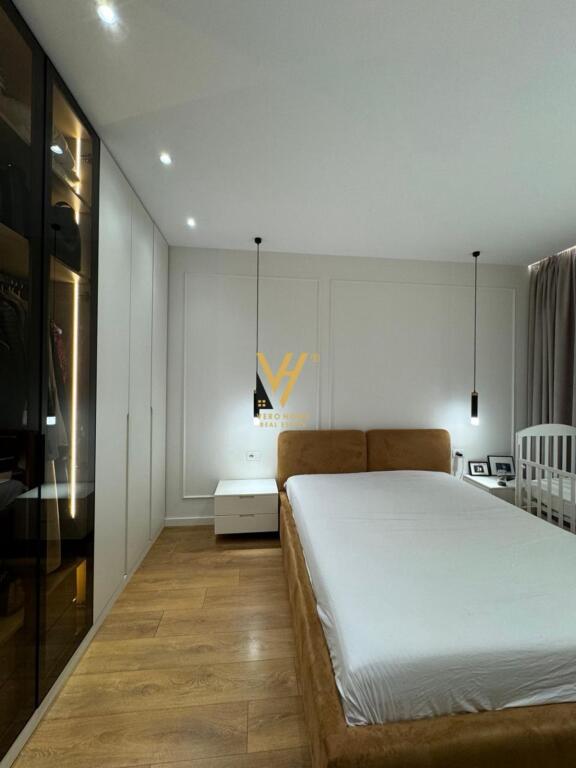 JEPET APARTAMENT 1+1+BLK ME QIRA TE RRUGA NDRE MJEDA 65.000 LEKE