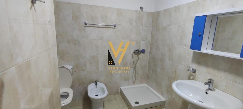 JEPET APARTAMENT 2+1+BLK ME QIRA NE DON BOSKO 60.000 LEKE