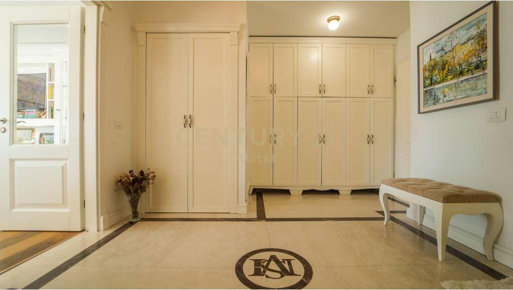 FOR SALE SUPER PREMIUM APARTMENT – ARTIFICIAL LAKE, ADJACENT TO THE ZOOLOGICAL GARDEN