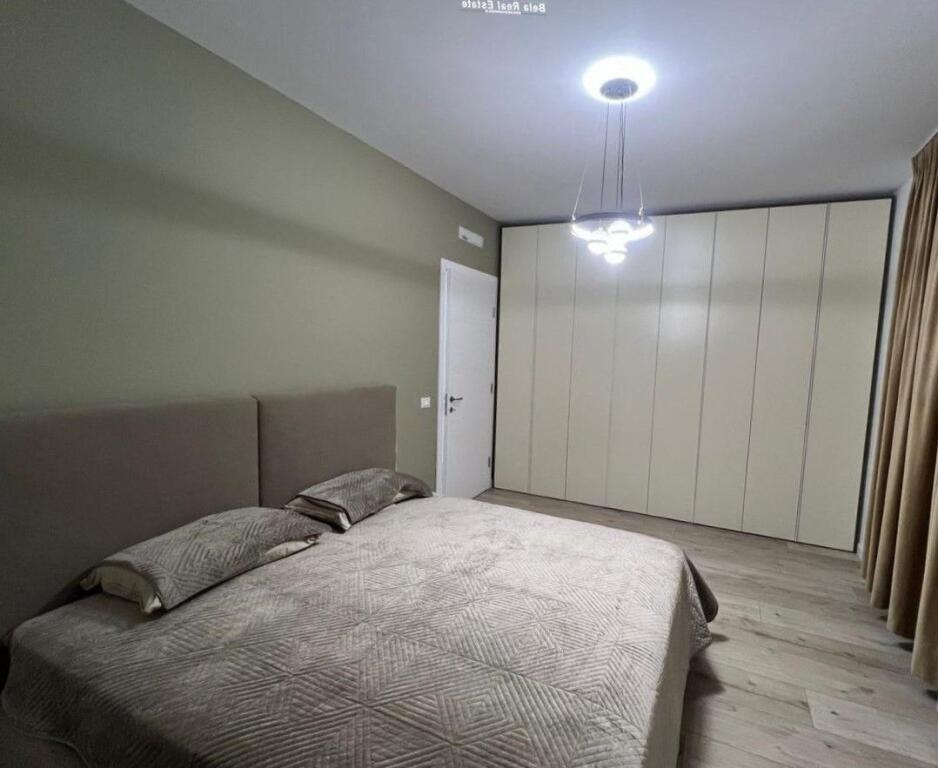 Apartament Ne Shitje 2+1 Tek 5 Maji ( ID B120763) Tirane