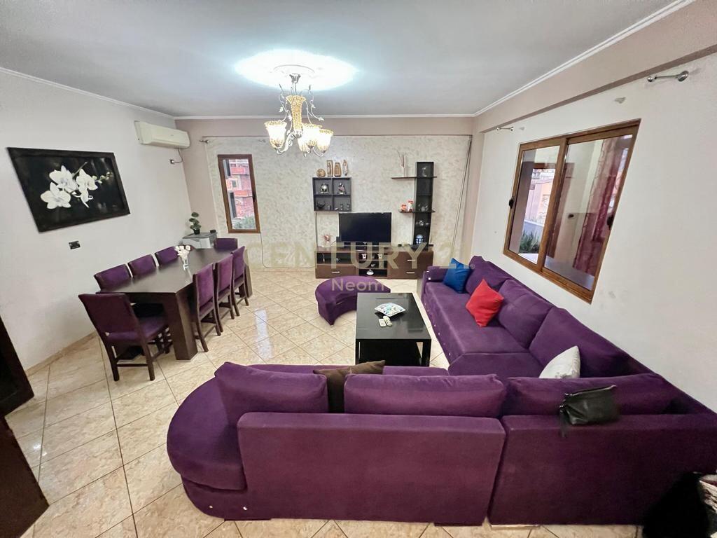 FOR RENT, APARTMENT 160 M2 2+1+2 with 2 PARKING SPACES‼️ 550 € /month