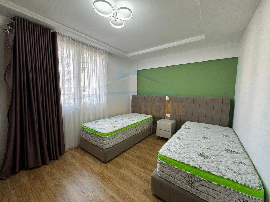 Rent, Duplex 2+1+2, Center, Tirana.