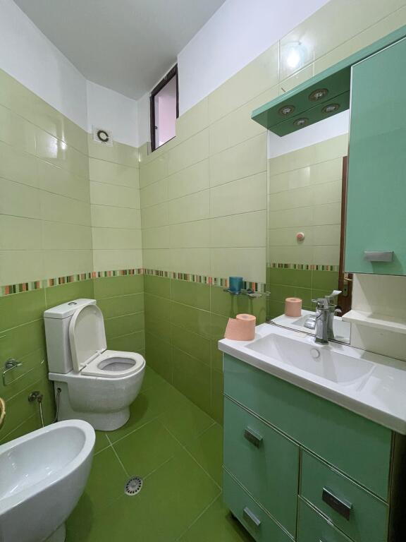 🏠 Shitet Apartament 3+1+2+depo📍 Rruga e Kavajës