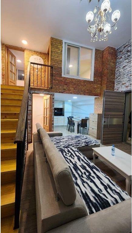 Rent, Duplex 2+1, Fresku, Tirana.