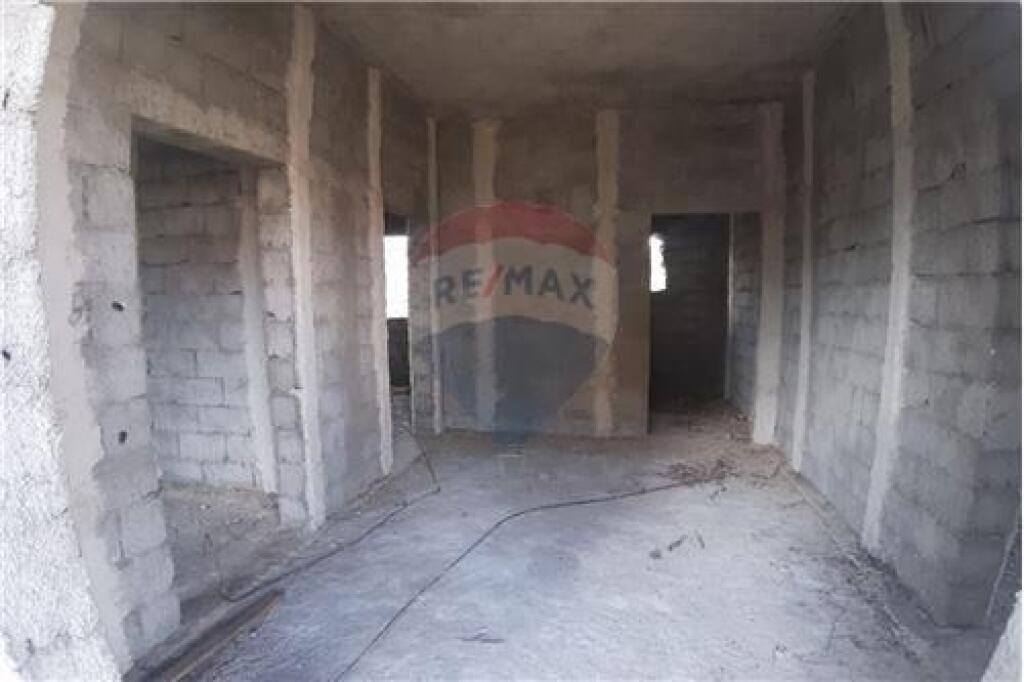 Ndërtesë 2-Katëshe për Shitje, Orikum, Vlorë