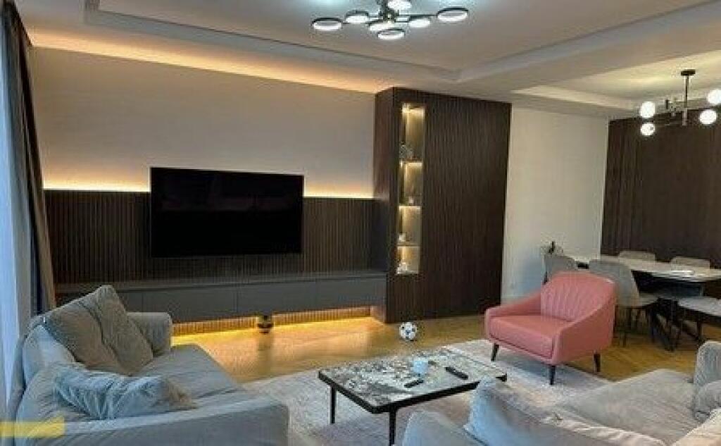 For sale, Apartment 2+1+2+ Parking space Lake View Residence, Tirana.