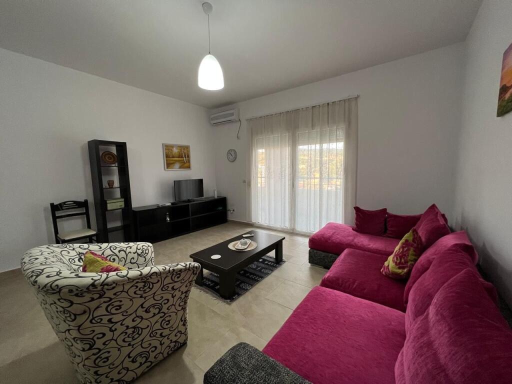 Apartament 2+1+2 Qendër Vlorë
