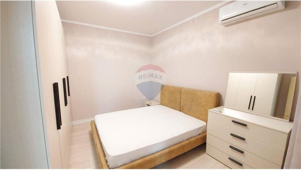 Apartment - For Rent - Hamdi Sina Street, Tirana