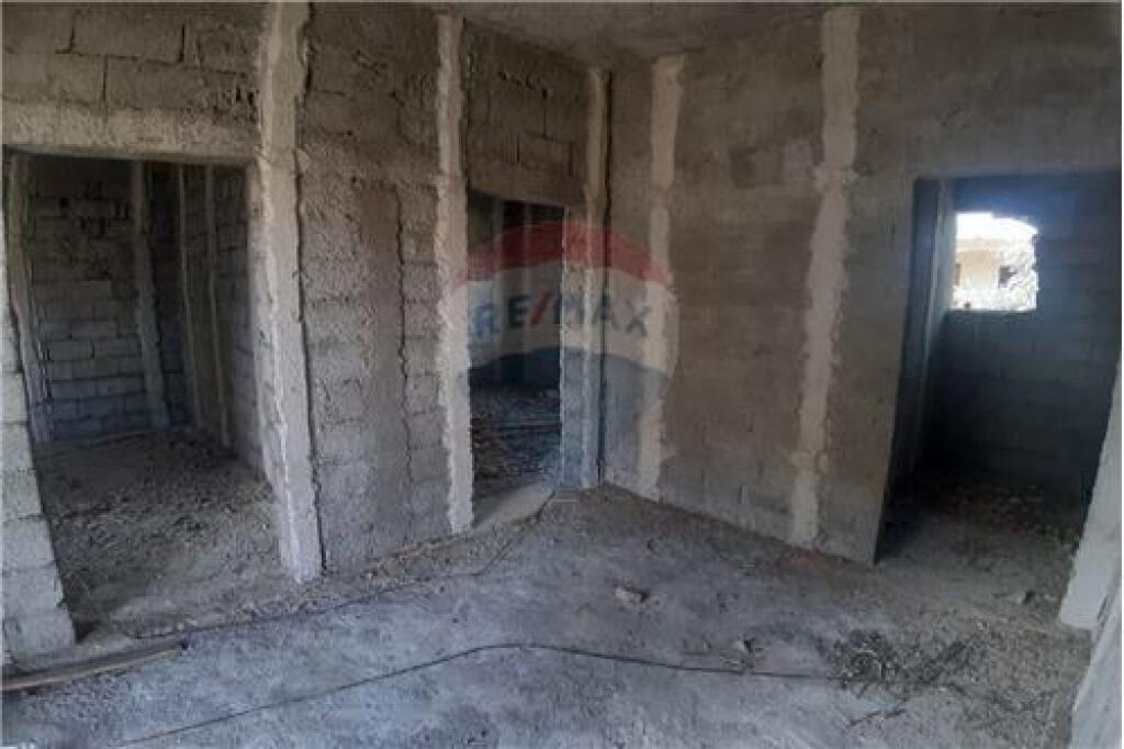 Ndërtesë 2-Katëshe për Shitje, Orikum, Vlorë