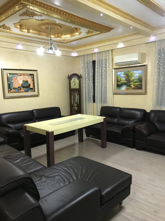 🏡 SHITET VILË 4-KATËSHE – KAMËZ