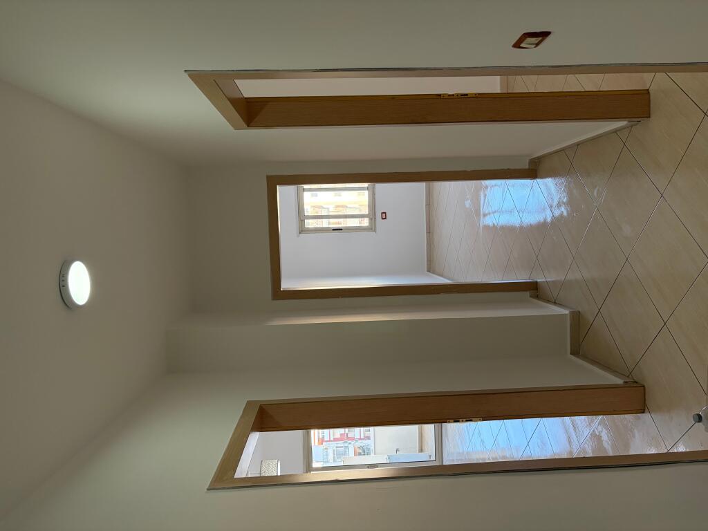 Apartment 2+1 for rent in Yzberisht