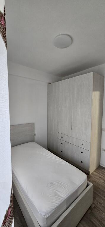 📣 QERA Apartament 2+1 📍 Kompleksi FZ, Liqeni i Thate 🛣️ Rruga "Hamdi Sina" ✨