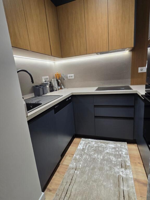 Apartament 2+1 +2 me qira Kodra e Diellit