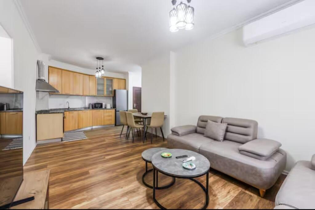 Jepet apartament me qera 2+1