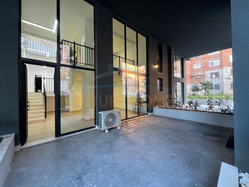 Qera, Duplex për Zyra, Pazari i Ri, Tiranë.