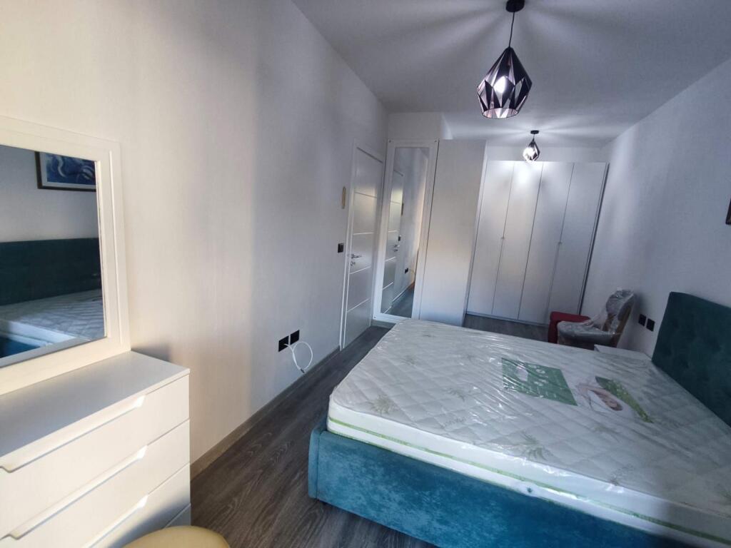 Apartament 1+1 me qera ne currila