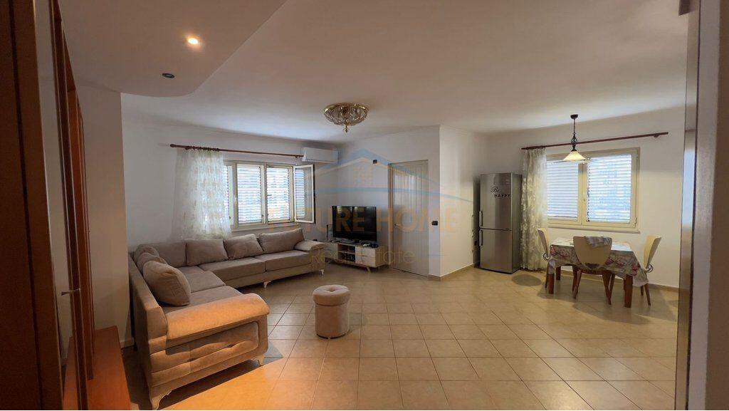 Qera, Apartament 2+1 , Liqeni Artificial, Tiranë.