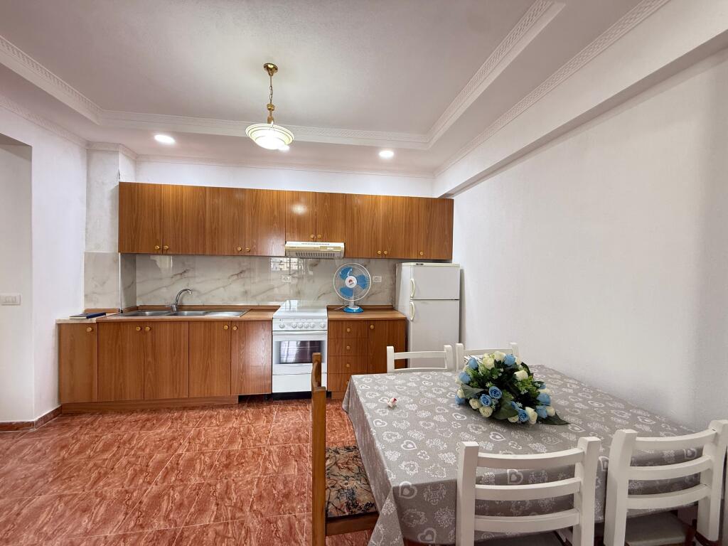 Apartament me qera ne plazh iliria