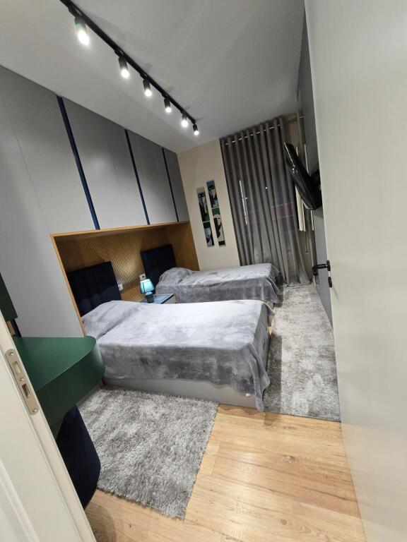 Apartament 2+1 +2 me qira Kodra e Diellit