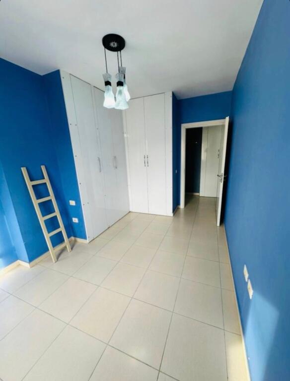Apartament 2+1 per shitje ne Astir!