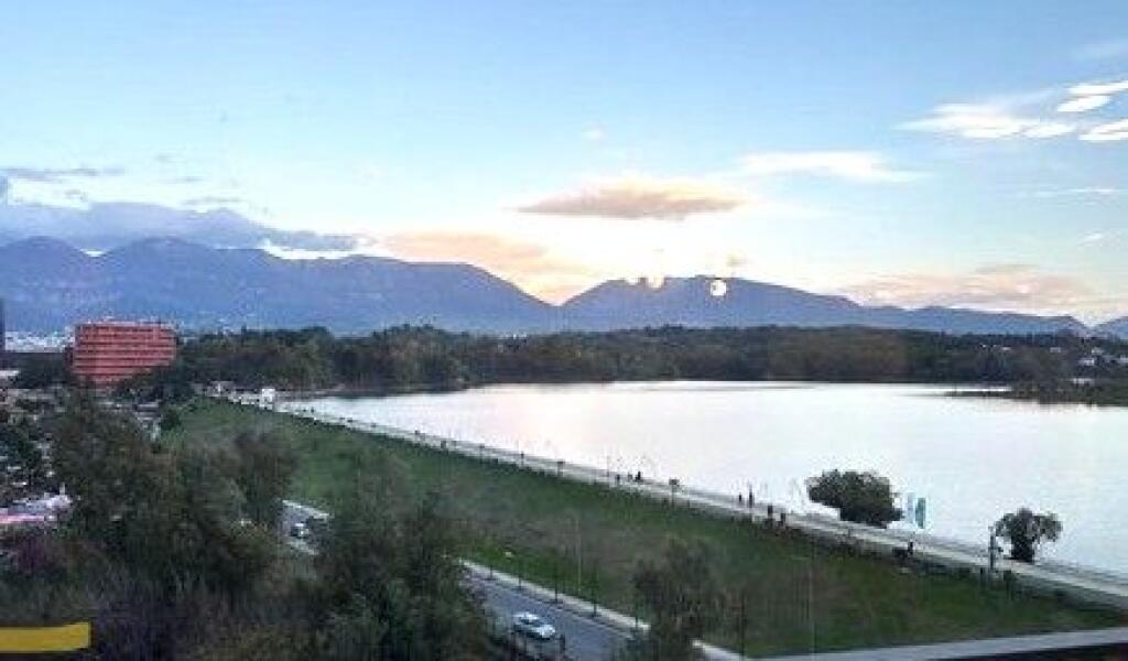 For sale, Apartment 2+1+2+ Parking space Lake View Residence, Tirana.