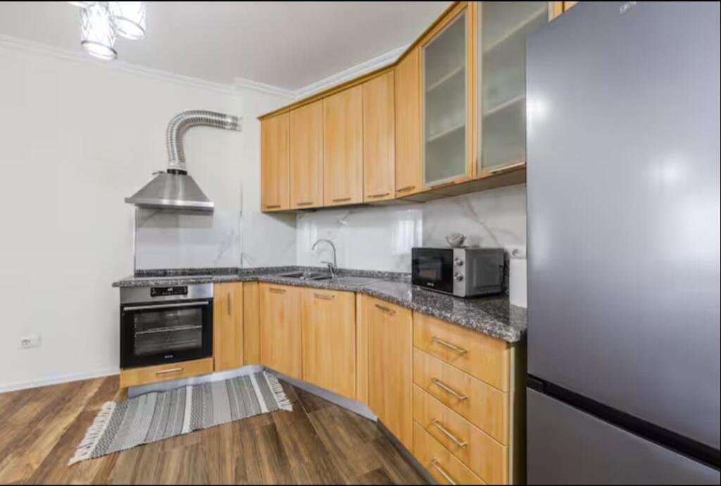 Jepet apartament me qera 2+1