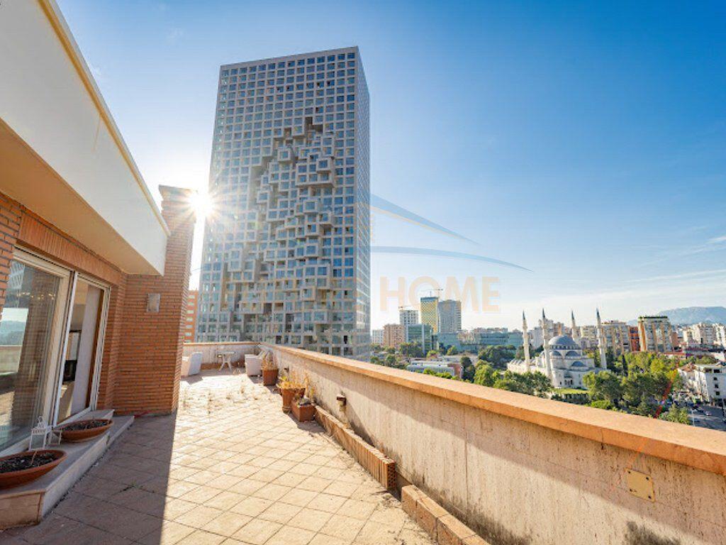 Qera, Duplex+2 Poste Parkimi, Rruga e Elbasanit