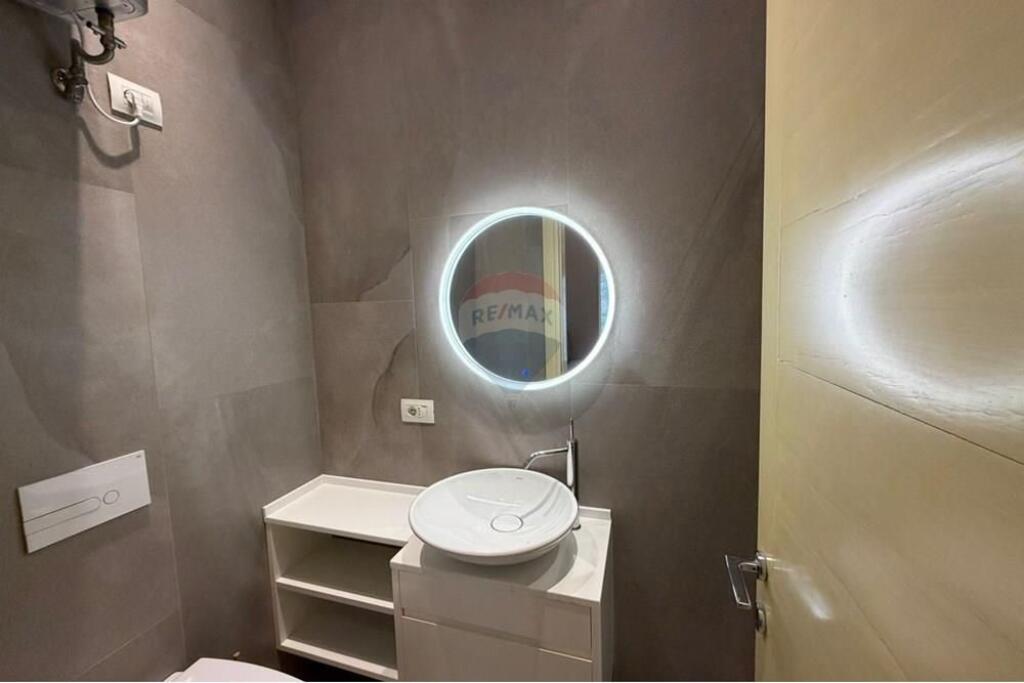 Shitet Vilë e Bashkengjitur – Kodra e Diellit 1