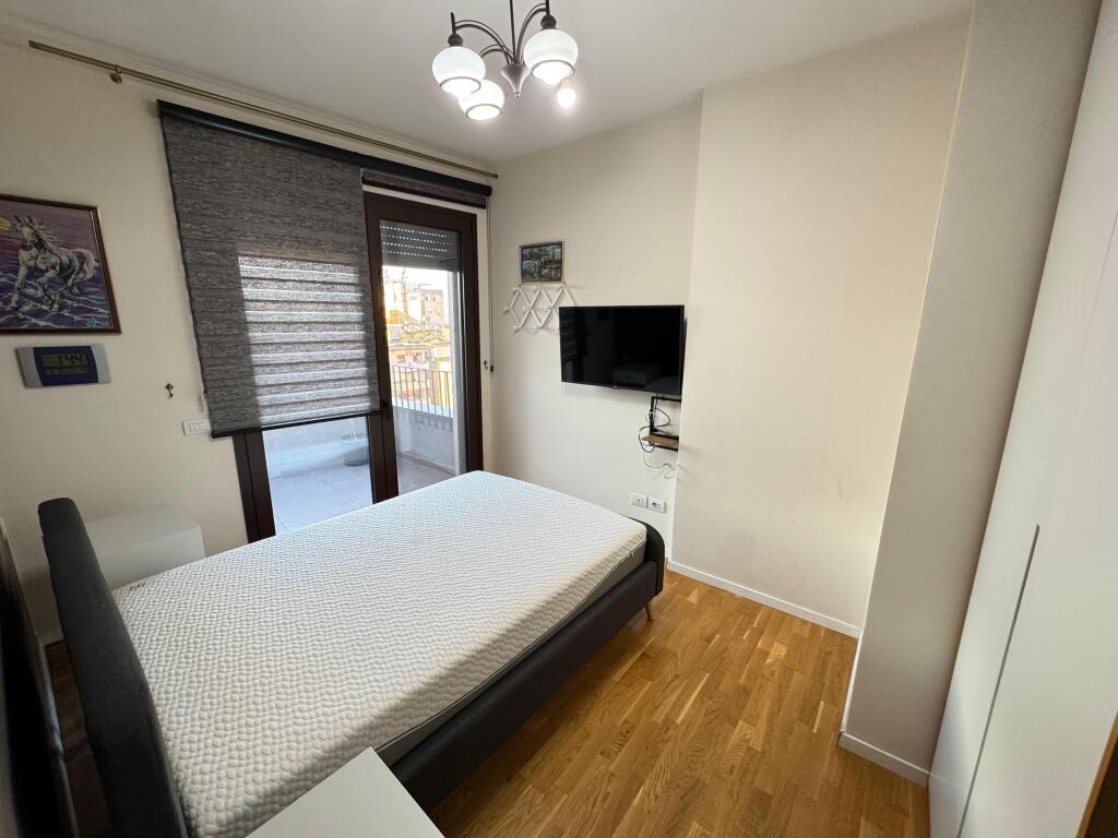 📣 RENT Apartment 1+1 With Veranda 📍 Near the Center of Tirana 🛣️ "Barrikadave" Street ✨