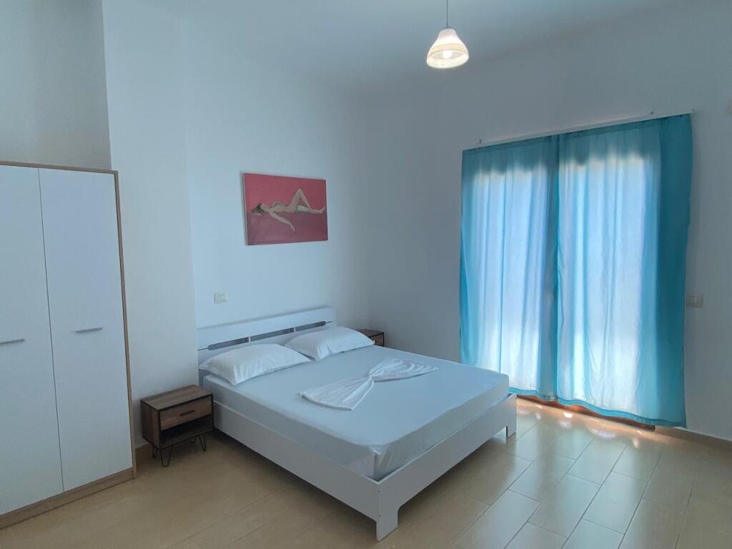 Apartament kat i fundit, Vlorë qendër