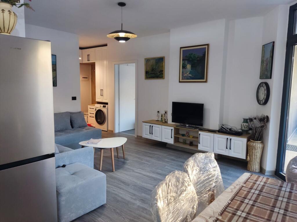 Apartament 1+1 me qera ne currila
