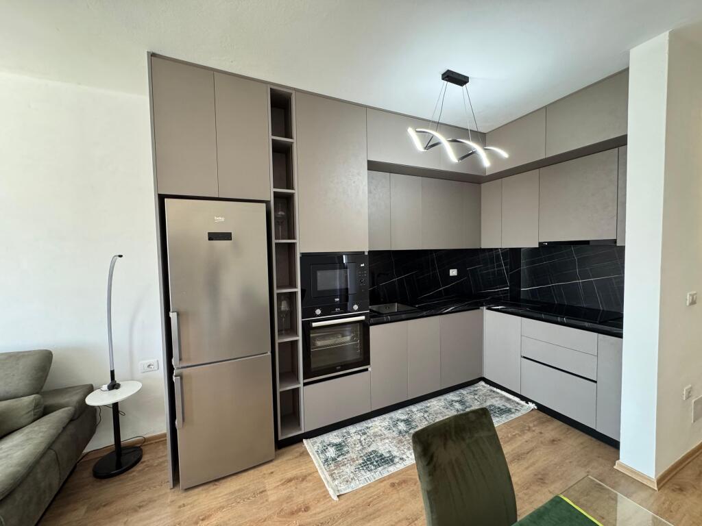 Jepet me qera apartament 2+1+2