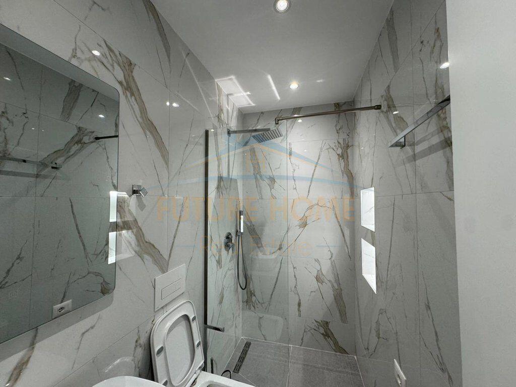 Rent, Duplex 2+1+2, Center, Tirana.