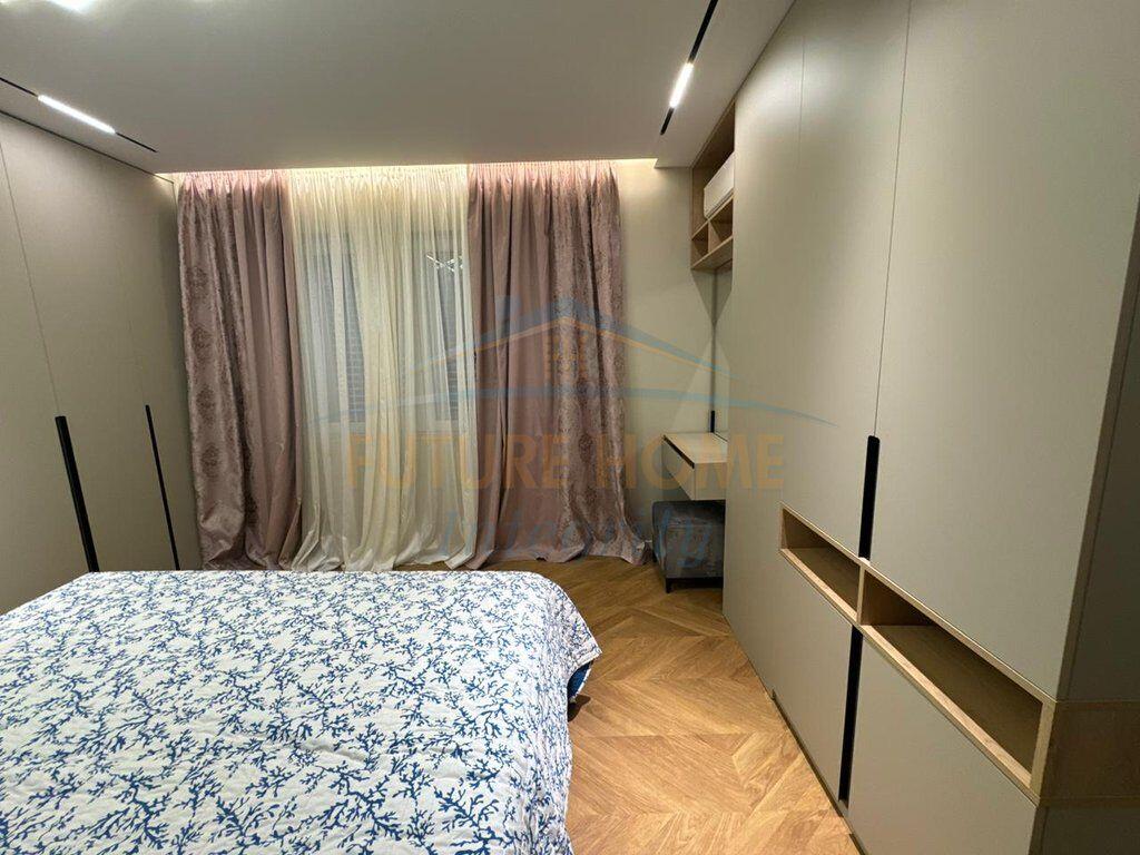 In vendita, Appartamento 1+1+Veranda, Residenza Kodra e Diellit 1, Tirana.