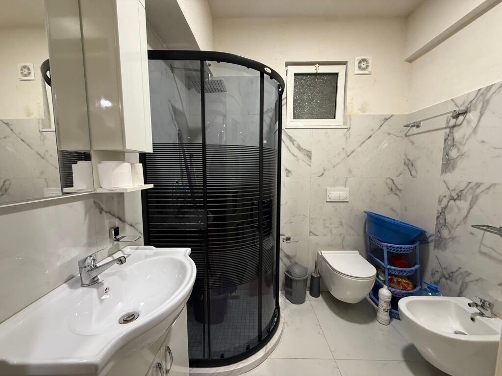 Apartament me qera ne plazh iliria