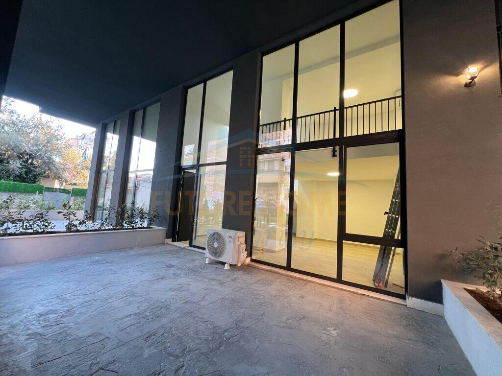 Qera, Duplex për Zyra, Pazari i Ri, Tiranë.