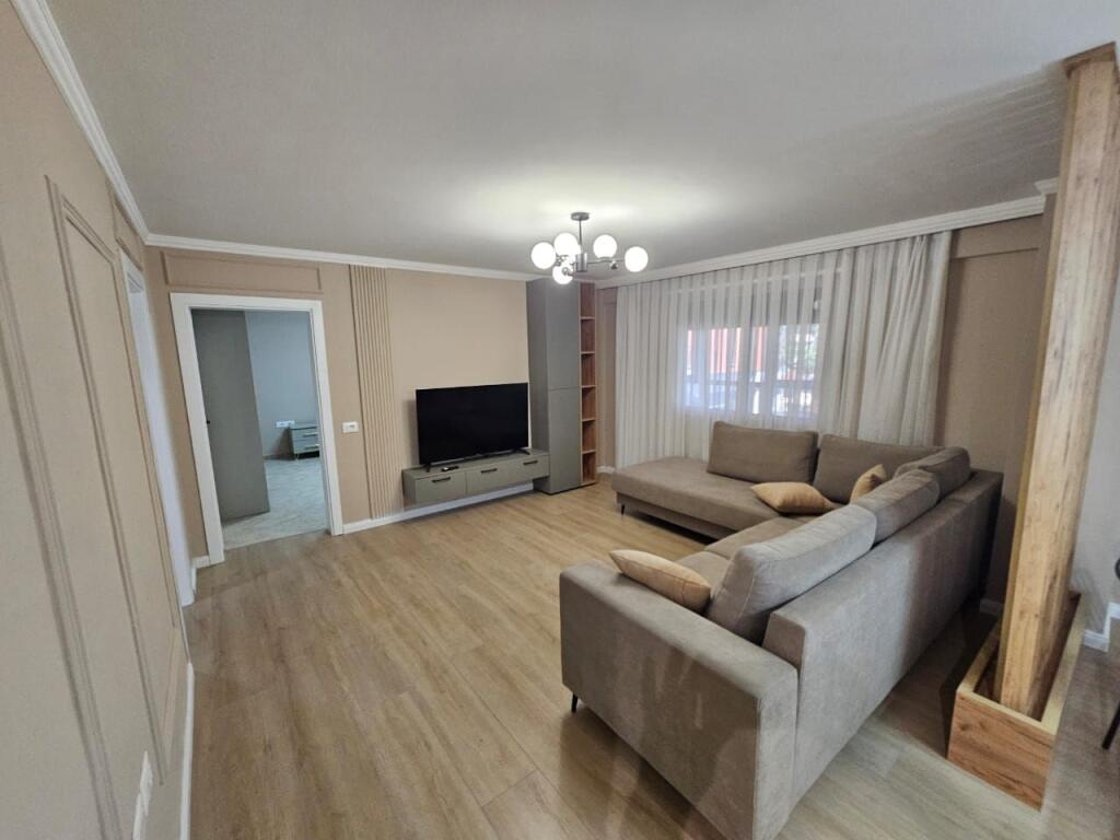 Apartment For Rent 3+1 at Zogu i Pare Boulevard (ID B230129) Tirane​