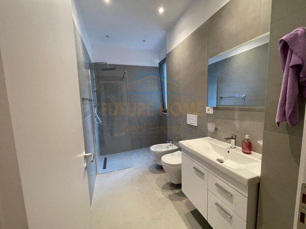 Qera, Apartament 3+1+Poste Parkimi, Green Valley, Tiranë.