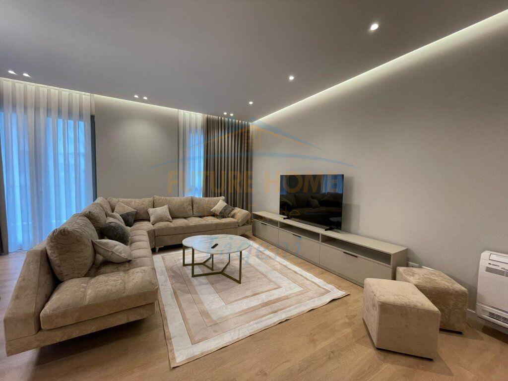 Qera, Apartament 3+1+Poste Parkimi, Green Valley, Tiranë.