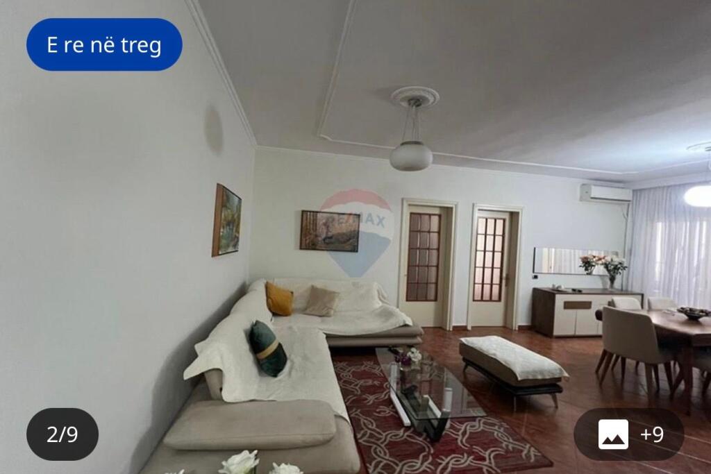 Apartment for sale 2+1 in Komuna e Parisit.