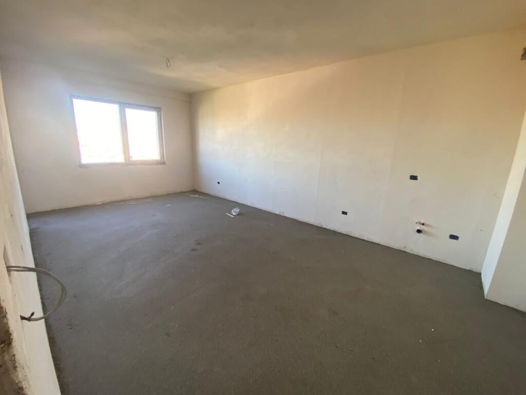 Appartamento 2+1+balcone in vendita a "Shehu Residence" a Paskuqan