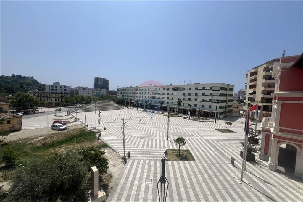 Apartament 2+1+2 për Shitje  Vlorë, Rruga Ali Demi 