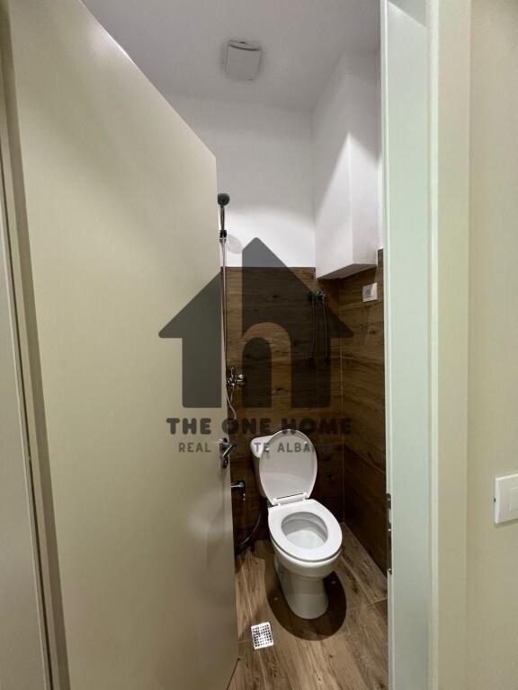 Zyre Ndarje Qera - Myslym Shyre . 50m2