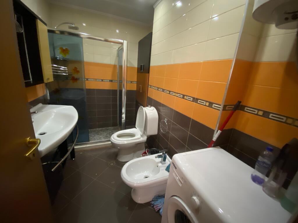 2+1,furnished at vila gold,800 thousand leke