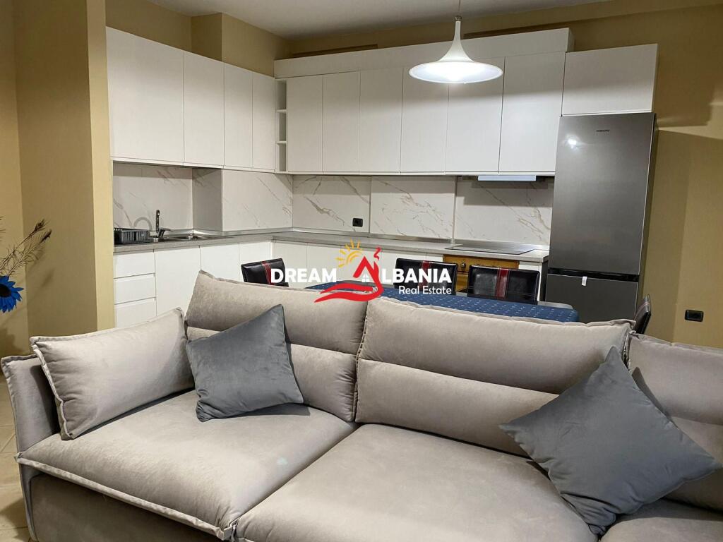 Jepet me qera apartament 2+1+2 me Post parkimi tek 9 -kateshet, Tirane (ID 42214979)