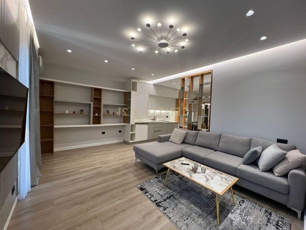 LUXURY APARTMENT 2+1+2 FOR RENT AT KOSOVAREVE STREET
