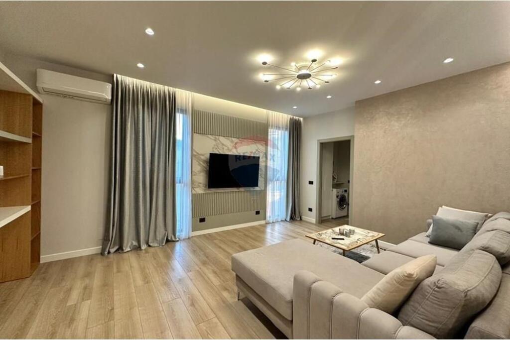 Apartment for rent 2+1+2 at Kosovareve Street